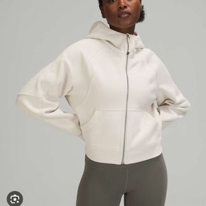 Full zip scuba in color white opal.